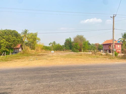 ដីល្អនៅក្នុងទីរួមខេត្តឧត្តរមានជ័យ 2kmពីរង្វង់មូលត្រពាំងប្រាសាទ!ត្រពាំងប្រាសាទ, សុឹមវស្សា,ឧត្តរមានជ័យ