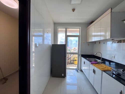 𝐅𝐨𝐫 𝐑𝐞𝐧𝐭: 3-Bedroom Apartment – Rose Condo, Tunle Bassac