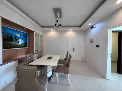 𝐅𝐨𝐫 𝐑𝐞𝐧𝐭: 3-Bedroom Apartment – Rose Condo, Tunle Bassac