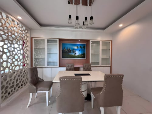 𝐅𝐨𝐫 𝐑𝐞𝐧𝐭: 3-Bedroom Apartment – Rose Condo, Tunle Bassac
