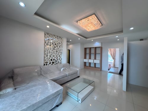 𝐅𝐨𝐫 𝐑𝐞𝐧𝐭: 3-Bedroom Apartment – Rose Condo, Tunle Bassac