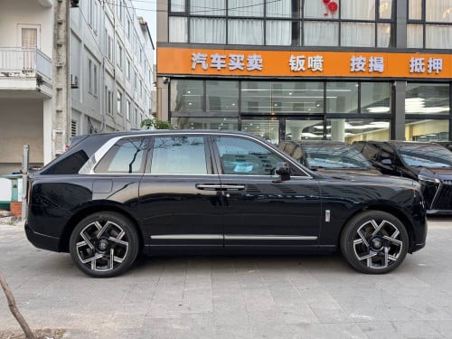 劳斯莱斯库里南BB