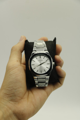 ឡិការដៃបុរស Brand PinTime : មានពីរពណ៌សម្រាប់ជ្រើរើស