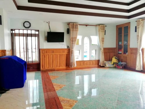 អគារសម្រាប់លក់​ | BUILD FOR SALE (ទីតាំងទឹកថ្លា)