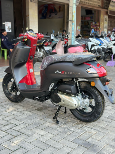 វៃដូរបង់រំលស់HONDA SCOOPY ឆ្នាំ2026ថ្មីកេសក្រុមហ៊ុន100%