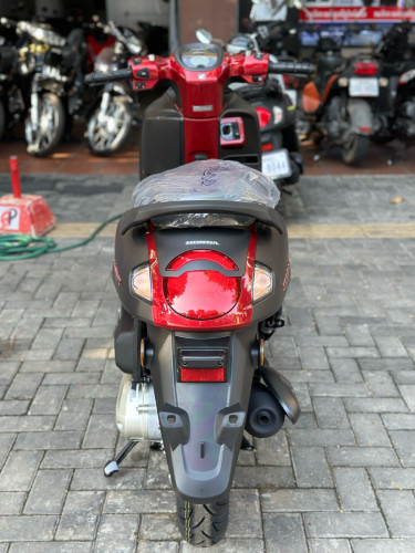 វៃដូរបង់រំលស់HONDA SCOOPY ឆ្នាំ2026ថ្មីកេសក្រុមហ៊ុន100%