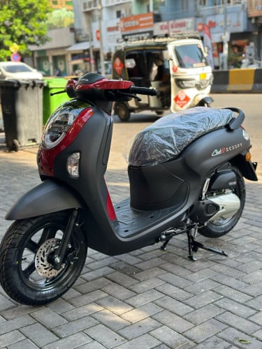 វៃដូរបង់រំលស់HONDA SCOOPY ឆ្នាំ2026ថ្មីកេសក្រុមហ៊ុន100%