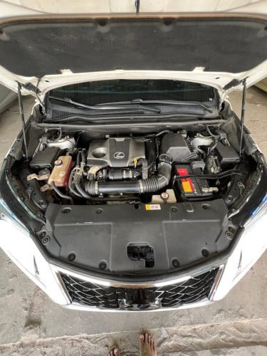 - Lexus NX200T 2017 (4ប៉ូតុង Luxury UP F-Sport)