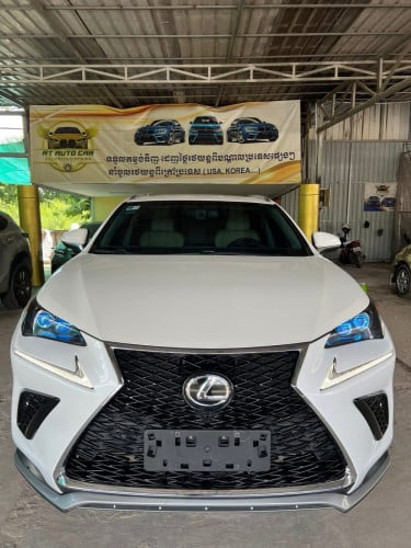 - Lexus NX200T 2017 (4ប៉ូតុង Luxury UP F-Sport)