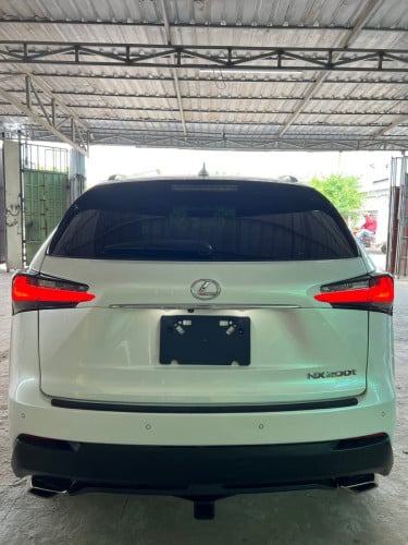- Lexus NX200T 2017 (4ប៉ូតុង Luxury UP F-Sport)