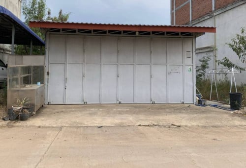 🏦Warehouse Available for Urgent Sale at a Special Price (Negotiable).