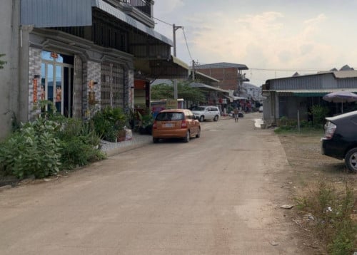 🏦Warehouse Available for Urgent Sale at a Special Price (Negotiable).