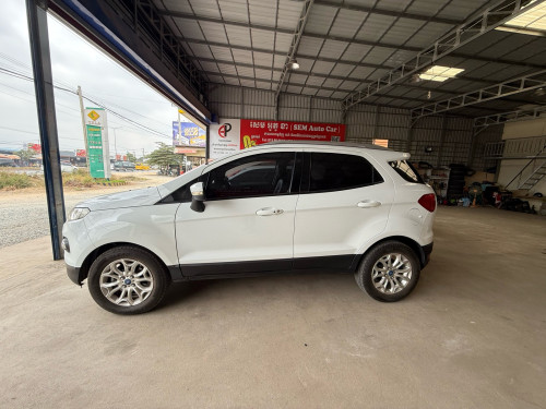 🚔 ឃ្លាំងលក់រថយន្ត សេម អូតូ ខា💰មានសេវាកម្មបង់រំលស់100% បង់120$-🚗Ford ECOSport Full option