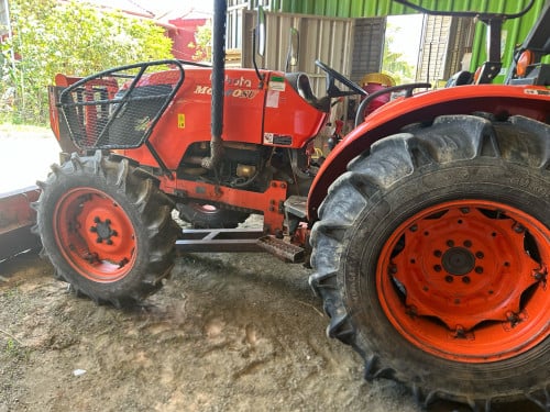 023 លក់សំណុំស្រុីន តំលៃចរចា