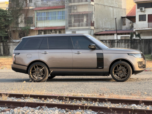 2015 RANGE ROVER VOGUE VIP
