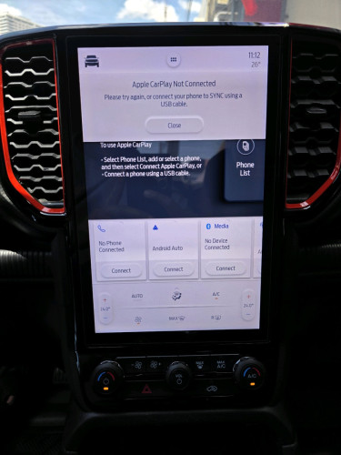 2023 FORD RANGER RAPTOR នៅធានាប្តូរប្រេងម៉ាសុីនពីក្រុមហ៊ុន​ ទេីបប្រេីបានតែ 7330kmប៉ុណ្ណោះ!