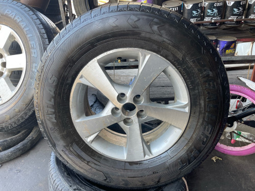 245/70R16ដឺឡេ23
