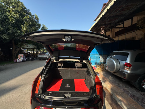 BMW i3 014 Rex full options 9xxx$ ឡានស្អាតម្ចាស់ផ្ទាល់