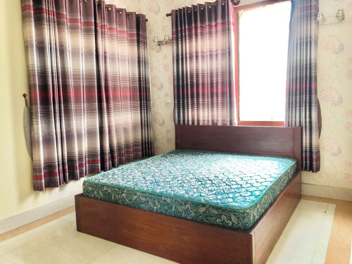 BTP | Townhouses 4 bedrooms for rent west of Russian market
