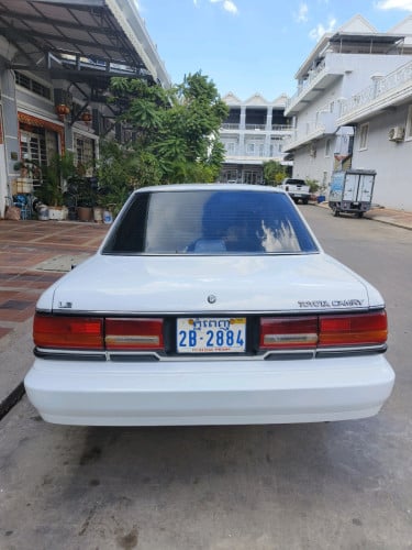 Camry 1990 LE លក់បន្ទាន់
