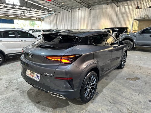 CHANG AN Uni-T 2024 ម្ចាស់ដេីមសុីន១ជុំ​ ប្រេីបាន8600km