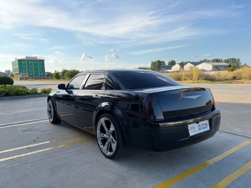 chrysler300 2009 ឡានស្អាត