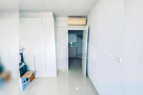 Condo for Rent at The Bridge