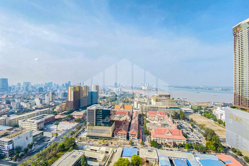 Condo for Rent at The Bridge