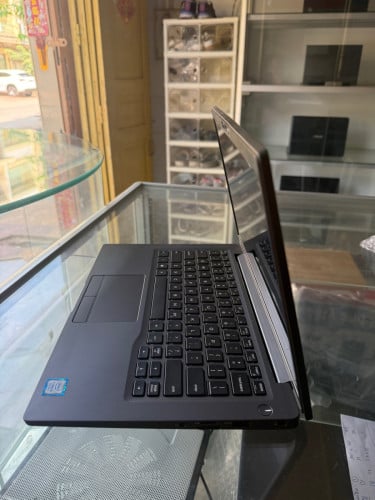 Dell 7400 Touchscreen (រាងស្តេីងស្អាត)