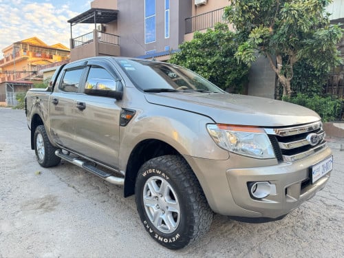 Ford 015 ម៉ាសុីន2.2 ប៉ុង២