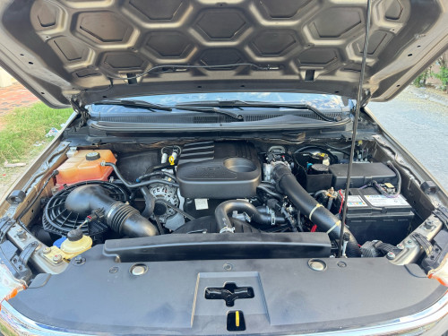 Ford 015 ម៉ាសុីន2.2 ប៉ុង២