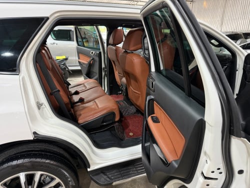 Ford Everest 2020 សុីន១ជុំ​ ឯកសារម្ចាស់ដេីមសោរ២