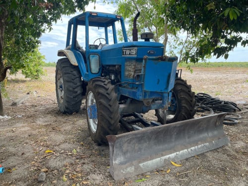 Ford TW15