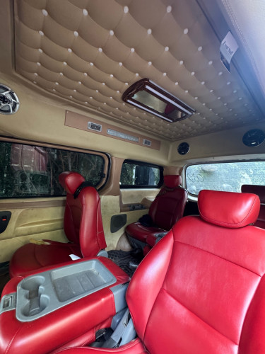 HYUANDAI SUPER STAREX VAN