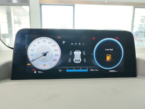 Hyundai Staria 2023 | 7-Seater VIP