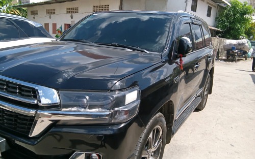 Land cruiser 09 update 2021 full option បើកដំបូល 2BAxx