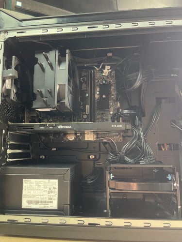 Lenovo Gaming i7 9700K