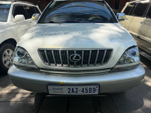 Lexus rx300