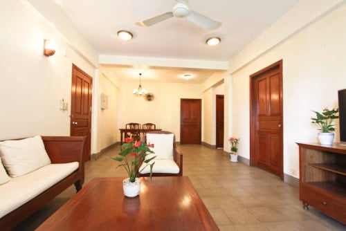 2-Bedroom Apartment in BKK1 | BKK1 舒适两卧公寓出租