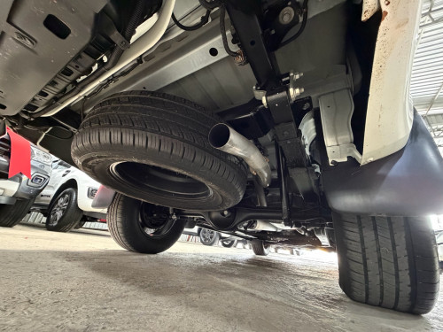Mazda BT-50 2022 សុីន១ជុំ​ សោរបញ្ឆេះពីចំងាយ
