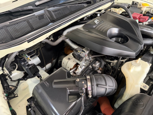 Mazda BT-50 2022 សុីន១ជុំ​ សោរបញ្ឆេះពីចំងាយ