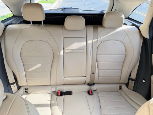Mercedes Benz GLC300