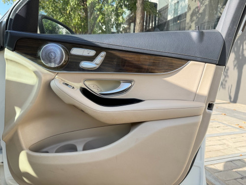 Mercedes Benz GLC300