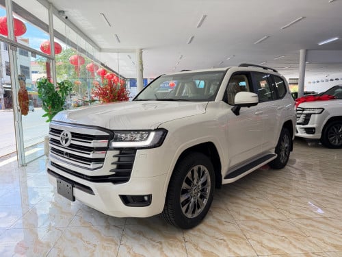 New 2022 LAND CRUISER GX.R Twin Turbo 3.5L សាំង