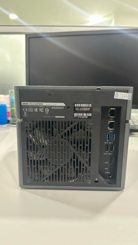 QSAN XCubeNAS XN3004T