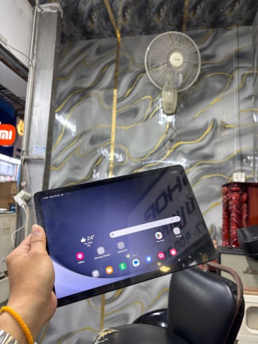 Samsung Tab A9plus 64G Ram4G ប្រើសុីម WiFi សានុំស្រុីន