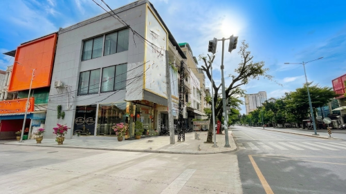 Shop for Rent