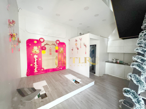 Shop for Rent