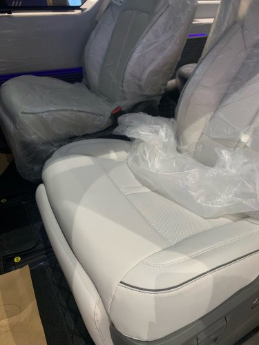 Staria VIP 2025