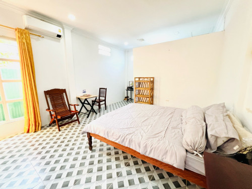 Step into a bright, spacious, and thoughtfully furnished room, designed for expats.